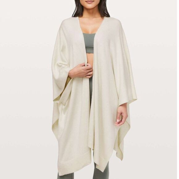 Lululemon Free To Coast Poncho Wrap Sweater Heathered Dove Gray Cream Women’s OS - Picture 1 of 12